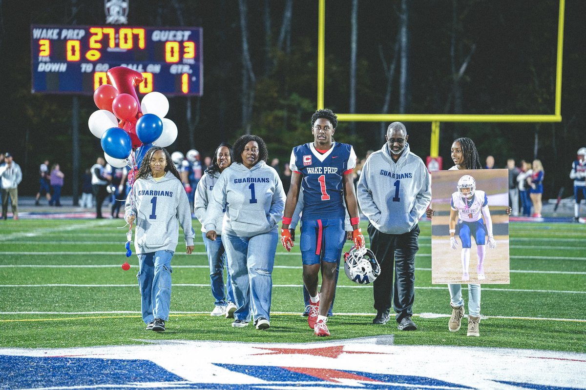 What an amazing Conference win this Friday night and even better a senior night win!! Here are my week 8 highlights hudl.com/v/2T4vJ9 

12 tackles 
2 TFl 
1 Int