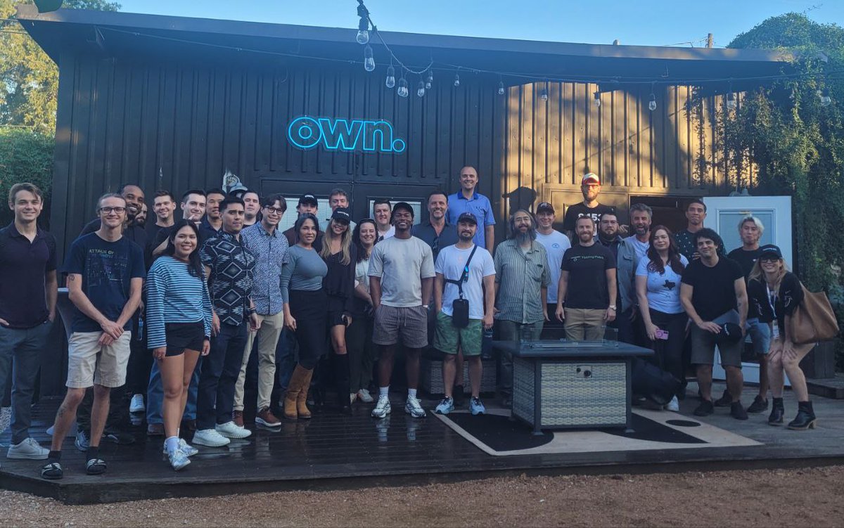 ZacPrater's tweet image. Last week, @Base hosted an incredible Base Batches MeetUp in Austin TX!

We had 80+ attendees, countless builders and founders. With amazing conversations taking place!

What cities in North America should @Base visit next 👀