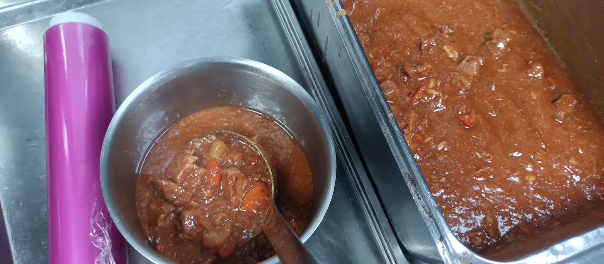 lagOCheca's tweet image. #Kitchen #Cocina #KitchenWork #TrabajoEnCocina #EstofadoDeCerdo #PorkStew #Food #PorkFood