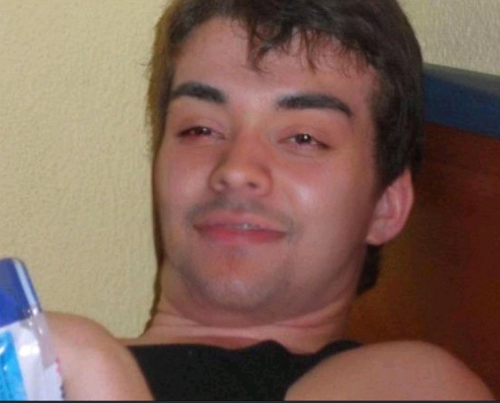 🟣 ¡Chiquitines! ¡Ya estamos con el directo de Charletas y juegasiones! 🟣

 🎙️ Vemos próximos streams + Jugamos a #PEAK y #VampireTheMasqueradeBloodhunt con <a href="/_danicore_/">𝔫𝔞𝔫𝔦𝔨𝔬 (𝔟𝔬𝔩𝔦𝔱𝔞 𝔡𝔢 𝔬𝔡𝔦𝔬)👿</a> <a href="/Gotenyt18/">GotenYT_18</a> <a href="/Setita_Traviesa/">SetitaTraviesa</a> <a href="/ErennEnter/">Erenn Entertainment</a> y <a href="/ElTioCori/">ElTioCori</a> 🎙️

🟪 Twitch.tv/Skabya_77