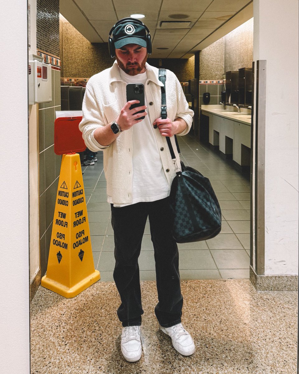 35 trips around the sun without being violently stabbed behind the back of a pizza parlor