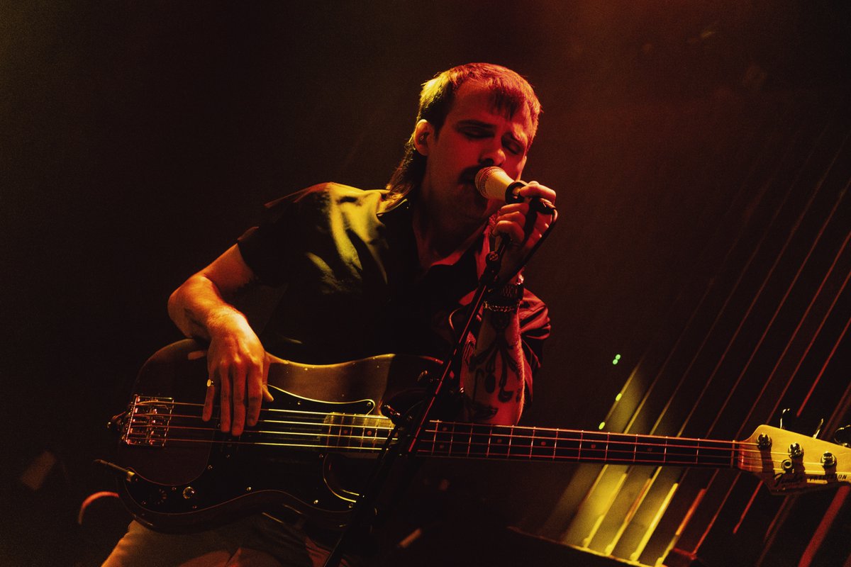 christine 🪩 tweet media