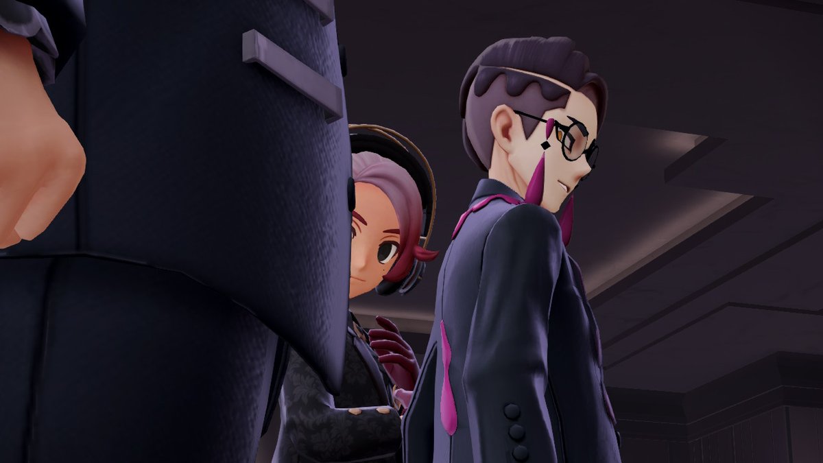 我觉得我的主人公比较像反派......