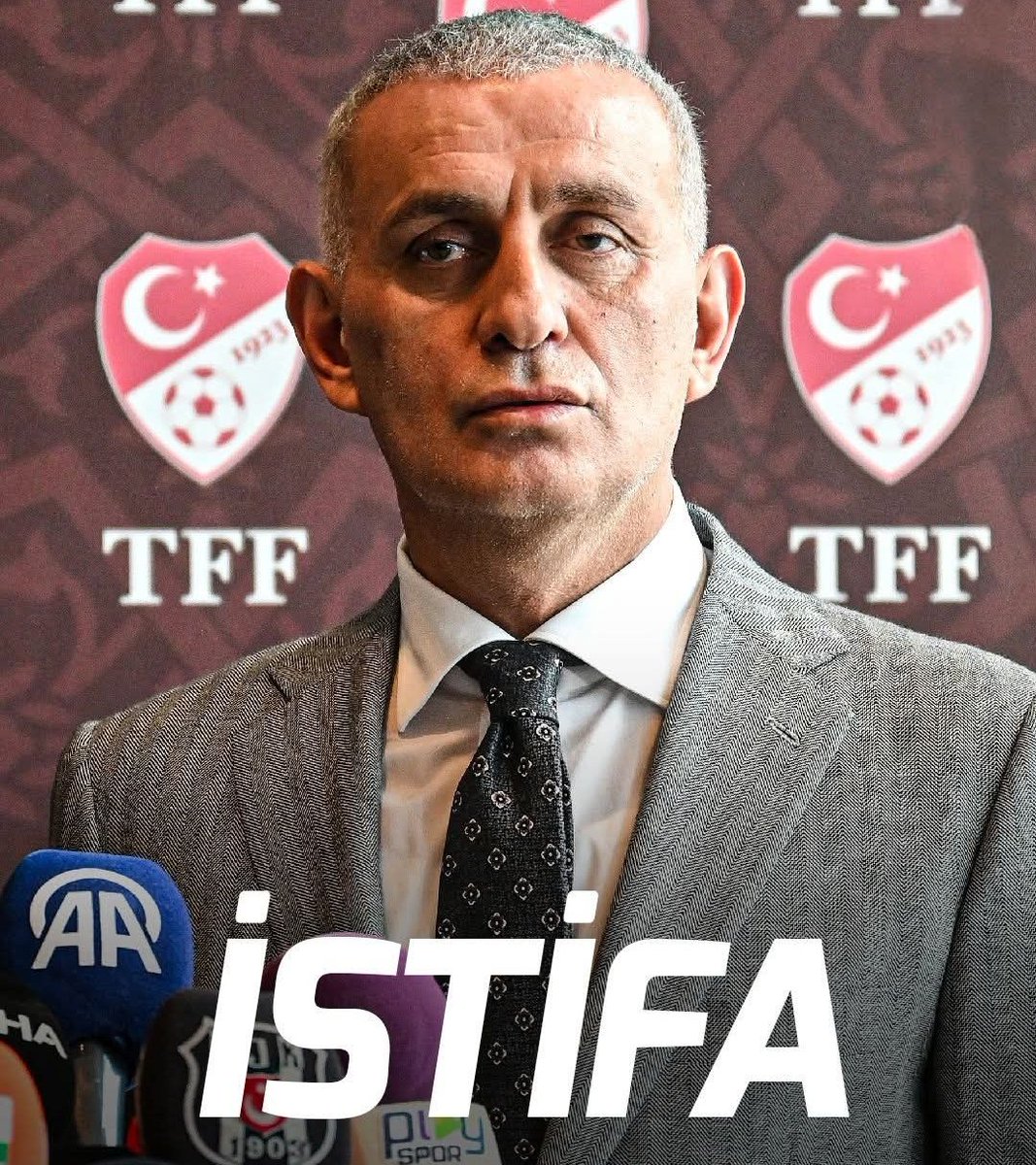 2 Yıldır hakemler yanlış yaparsa böyle yaparım şöyle yaparım diyip milleti uyutuyor ve gs'nin önünü açıyor!

KOLLADIĞIN HAKEMLERİDE ALIP GİDECEKSİN! 
#Hacıosmanoğluİstifa