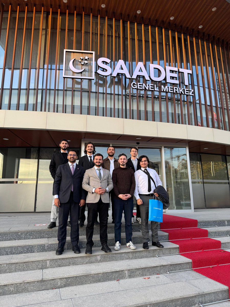 Başakşehir Gençlik Kolları Başkanımız Muhammed Uluğ, Metropol İlçe Başkanları Toplantısı vesilesiyle Ankara’da düzenlenen eğitim programına katılım sağladı.

📍 Ankara
#SaadetGençlik #BaşakşehirGençlik #MetropolEğitimi #Ankara