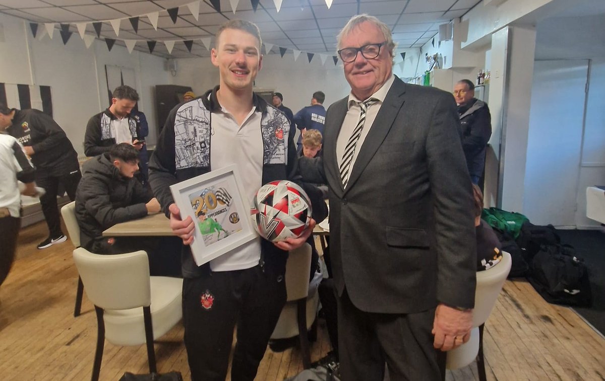 Harwich & Parkeston FC History (@hpfchistory) on Twitter photo ⚽️ A presentation was made to <a href="/Bradley_cook_01/">Bradley cook</a> after yesterday's game to mark him making it to 200 <a href="/OfficialHarwich/">Harwich and Parkeston FC</a> appearances recently.
👏 Brad is only the fifth goalkeeper in club history to reach that milestone. ⚽️ A presentation was made to <a href="/Bradley_cook_01/">Bradley cook</a> after yesterday's game to mark him making it to 200 <a href="/OfficialHarwich/">Harwich and Parkeston FC</a> appearances recently.
👏 Brad is only the fifth goalkeeper in club history to reach that milestone.