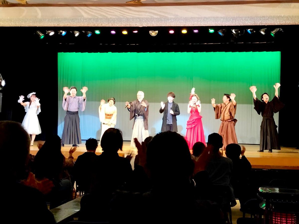 KenkiHikage's tweet image. 令和7年 康楽館常打芝居 劇団ゆめいろ公演『秋の花道』を拝見しました！
⁡
コメディ要素満載で、とても楽しい舞台。
7名の出演者のうち5名が大阪からいらしていて、テンポの良い掛け合いに何度も笑っていました。…