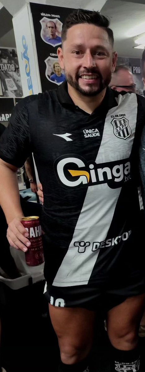 Vem tomar Heineken em Recife, Elvis.