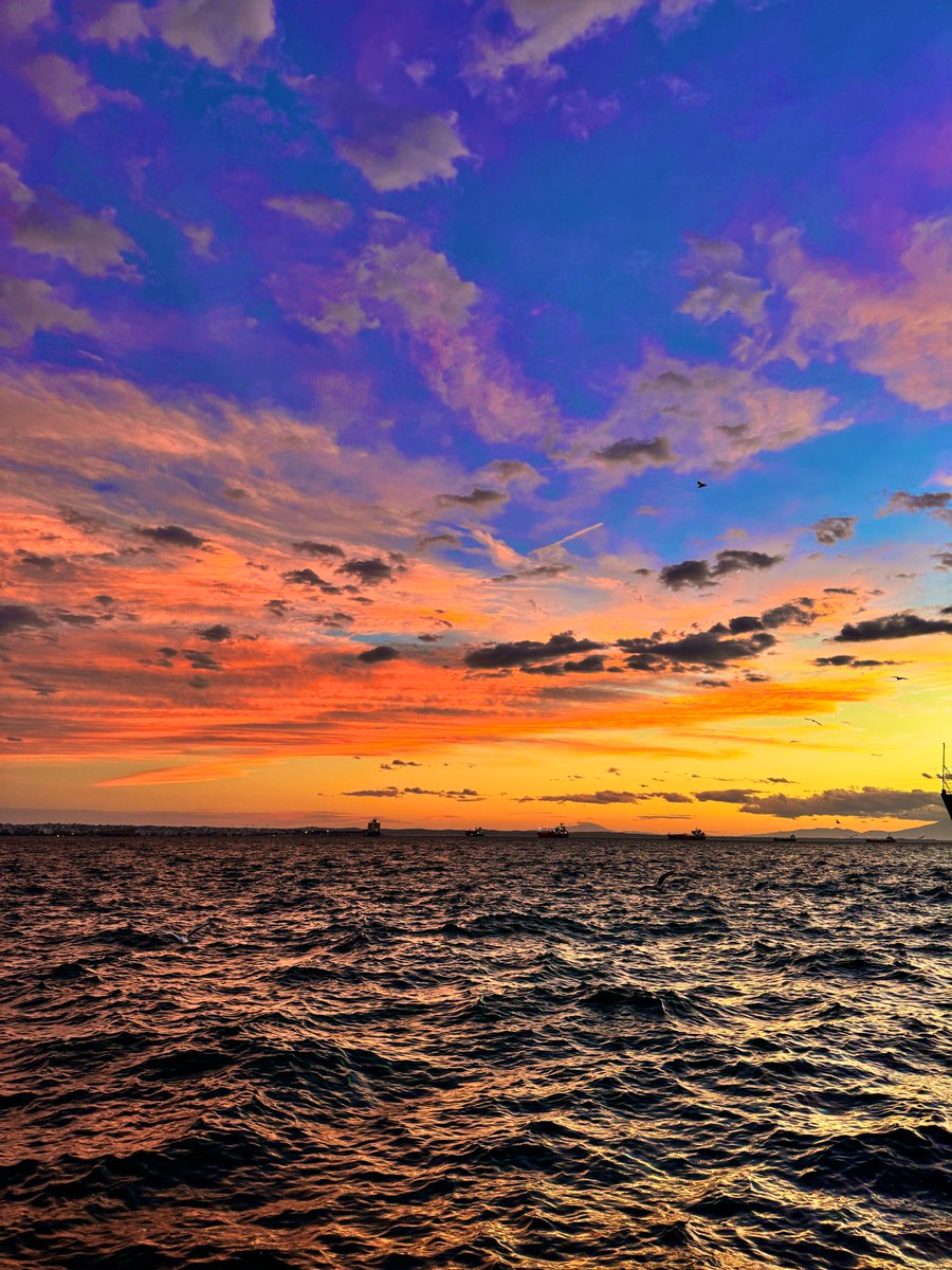 don_t_even's tweet image. δλδ κάπου ώπα