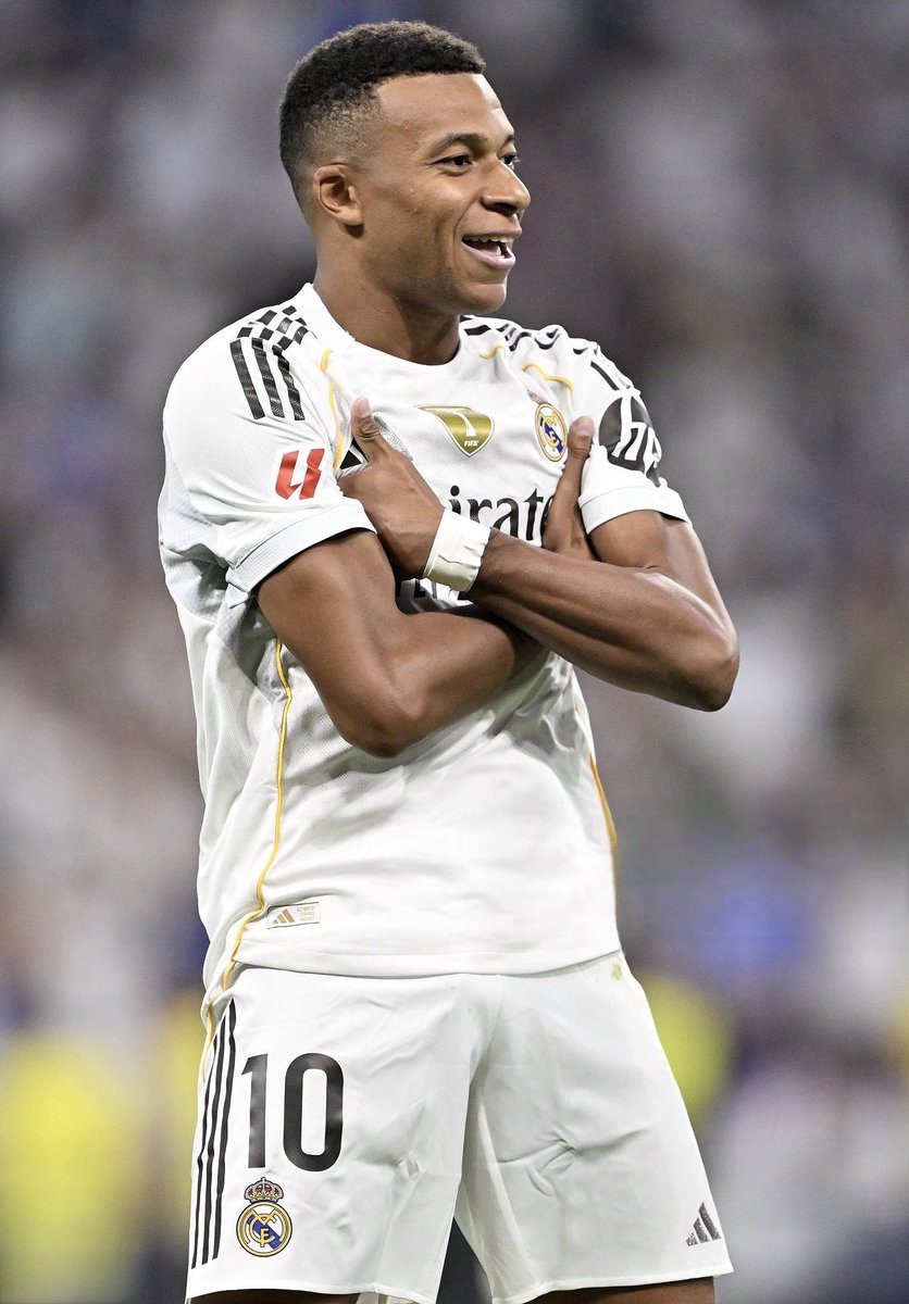 🚨 SORTEO INTERNACIONAL EXPRÉS

CAMISETA DE KYLIAN MBAPPÉ. #ElClasico 

Requisitos:
• RT
• Follow <a href="/madrid_total2/">MT2</a> y <a href="/futboljersey7/">FutbolJersey77</a> 

Opcional: Mencionar a 1 amigo para doble participacion