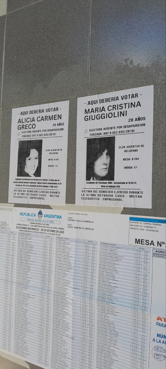 somoscorta's tweet image. Los carteles con fotos de desaparecidos de la última dictadura militar en las mesas donde deberían votar en las #Elecciones2025.
📸 @arilijalad