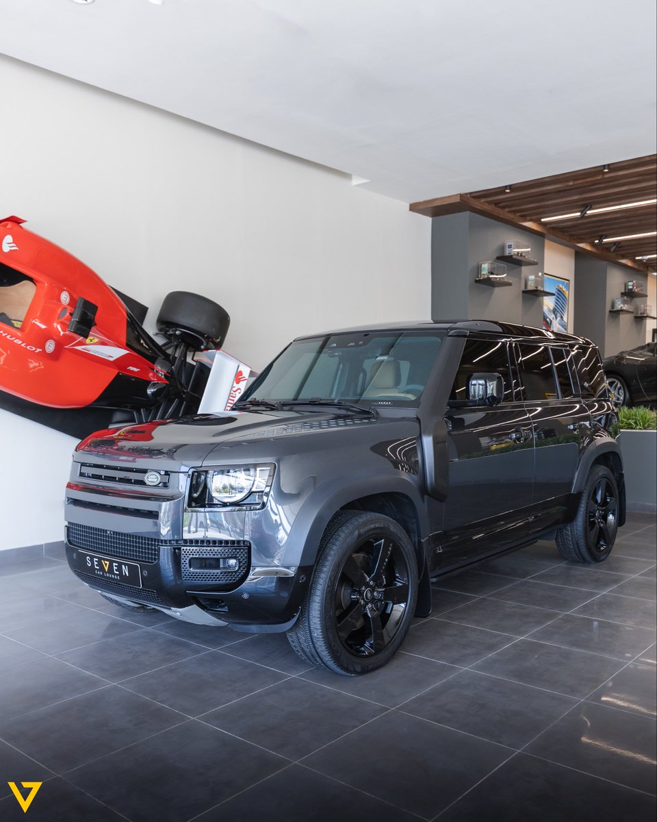 sevencarlounge's tweet image. Land Rover Defender 
Adventure. Strength. Timeless Design.

#landrover #defender #sevencarlounge #SEVEN #carsforsale #car #exotic #beautiful #unique #masterpiece