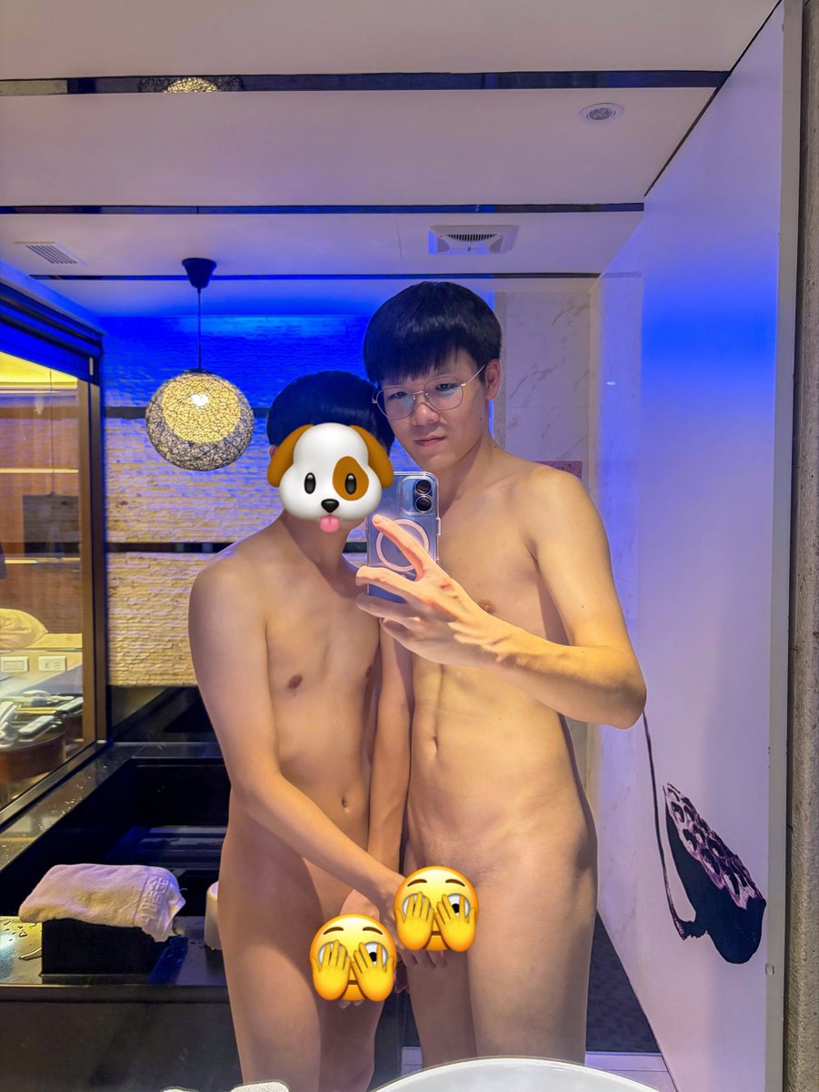 天氣變涼ㄌ  到了約泡（溫泉）的季節
男友說我的要加貼圖  不然他的手擋不住 🫣
阿既然都加了  那都加一加好了