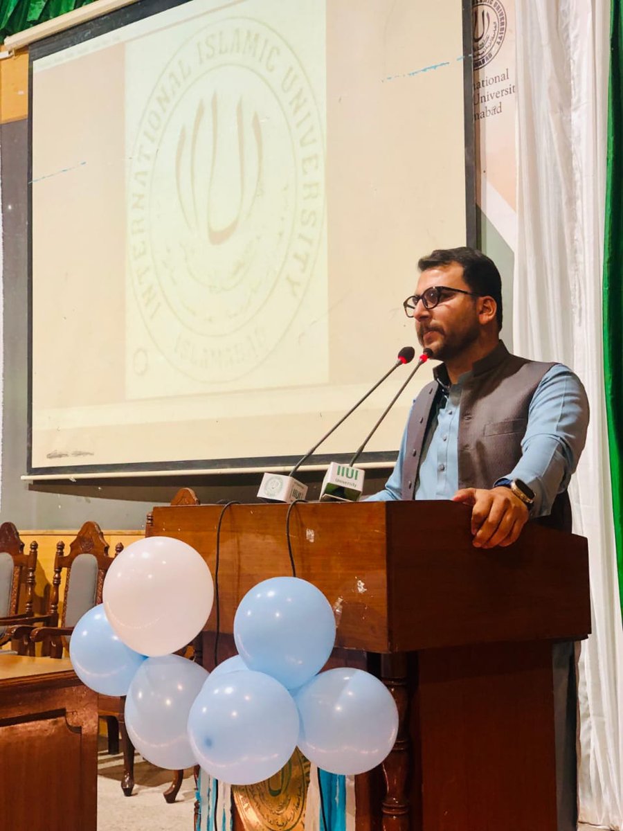 unitedpeople36's tweet image. During the seminar, I presented my Urban and Indoor Gardening Project as a tangible example of sustainability in action. I showcased how cultivating green spaces within homes and cities can evolve...
Learn More: act.unitedpeople.global/cultivating-a-…
#MakeTheWorldBetter