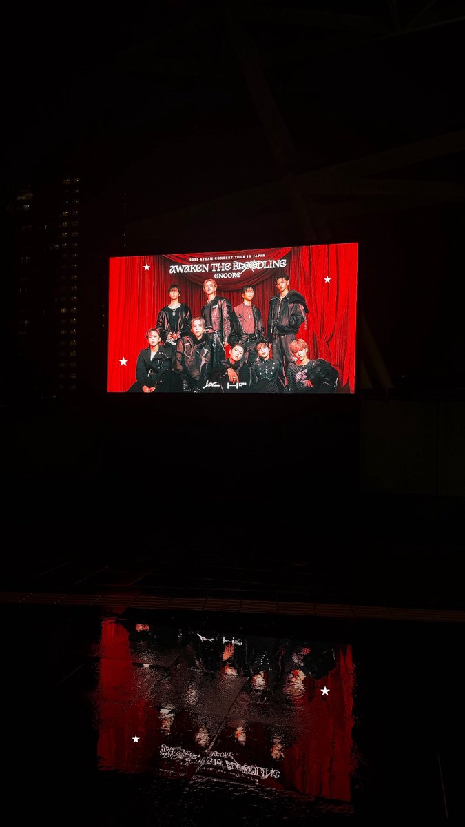 andym0207's tweet photo. #ASIATOUR_AWAKENTHEBLOODLINE
#AWAKENTHEBLOODLINE_ENCORE
#르네트친소  ♩♥ https://t.co/H9NuOn3dGh