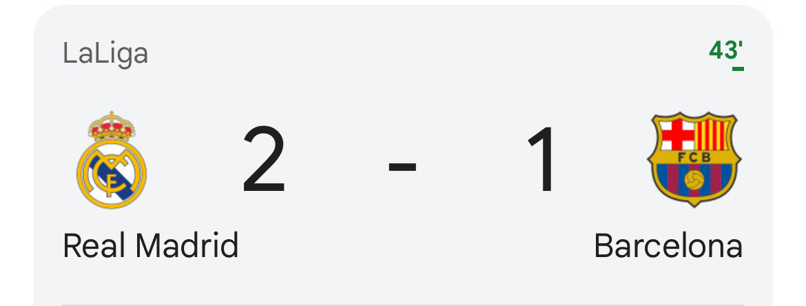 43분에 레알 마드리드가 바르셀로나를 2-1로 앞선 엘클라시코 스코어