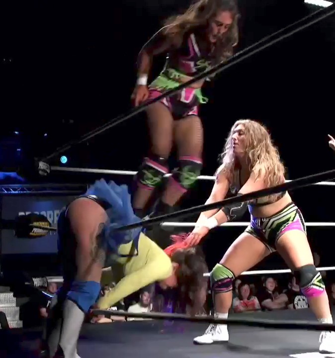 NVhowlingWolves's tweet image. #JumpInTheLine

  Gotta watch This Fast&amp;amp; Furious 
  Match of the Progress Debut of

  Hyperactive ☢️ @safirewrestler
  &amp;amp; AV @imAnitaVaughan vs Lallie!!

 Tremendous Tandem Offense by
                Hyperactive ☢️ 

👀 @ThisIs_Progress on TrillerTV