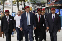 nyplatform2024's tweet photo. @CurtisSliwa @NancySliwaEsq @TeamSliwa @Sliwa4Mayor @EliseStefanik 🗽🍽️🍝  REAL TIME #GSI  @HonestReporting   @ballotpedia of @NYCMayorsOffice Race to #SaveNewyorkCity @RepStefanik as @GovKathyHochul  replacement need to Change the @BOENYC Rules and Allow @LIRR @MetroNorth @Amtrak @NYCSubwayLine commuters a Vote where they work via Tax on Goods & Services  for a #TrumpRally @TheGarden #GetItDone #SaveNYC!