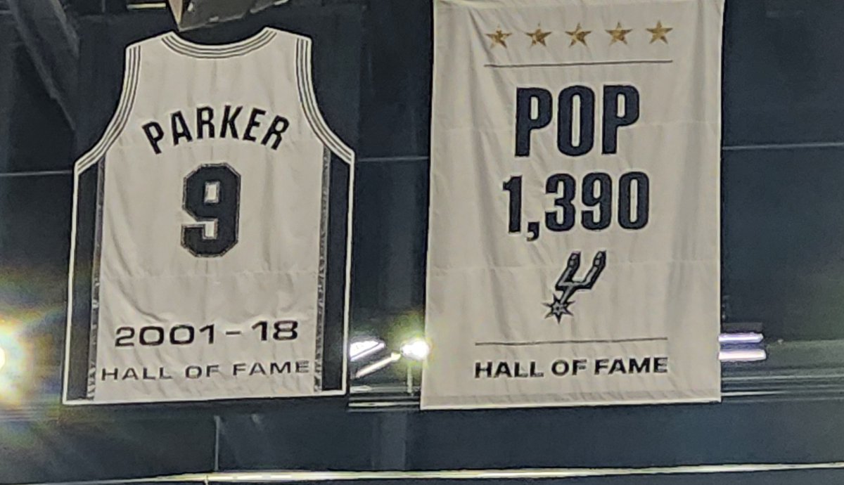 JMcDonald_SAEN's tweet photo. There's been a new addition to the Frost Bank Center rafters in advance of today's home opener. https://t.co/8Ply3dhCvD