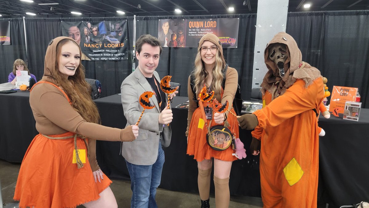 quinnlord's tweet photo. having fun at #washingtonstatehorrorcon #sam #trickrtreat https://t.co/AtwczH8UYw