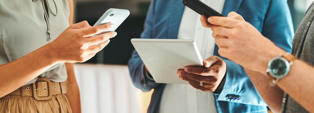 Matt_R_Fisher's tweet image. Fairly egregious breach of #patient #privacy: four hospital #employees reportedly fired for taking pictures of sedated patients and posting on #SnapChat. Total disregard for #HIPAA and common decency. hipaajournal.com/florida-hospit…