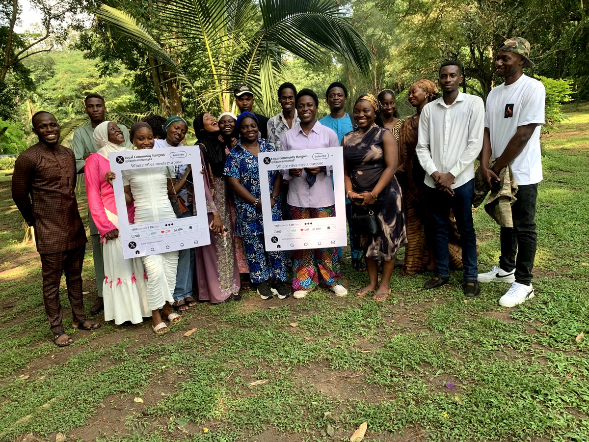 _Ololad's tweet photo. @SirDavidBent #Equalscommunity
@SirDavidBent
๐คญ๐คญ๐ฅฐ๐ฅฐ๐ฅฐ๐ฅฐ https://t.co/4jueAkNweK