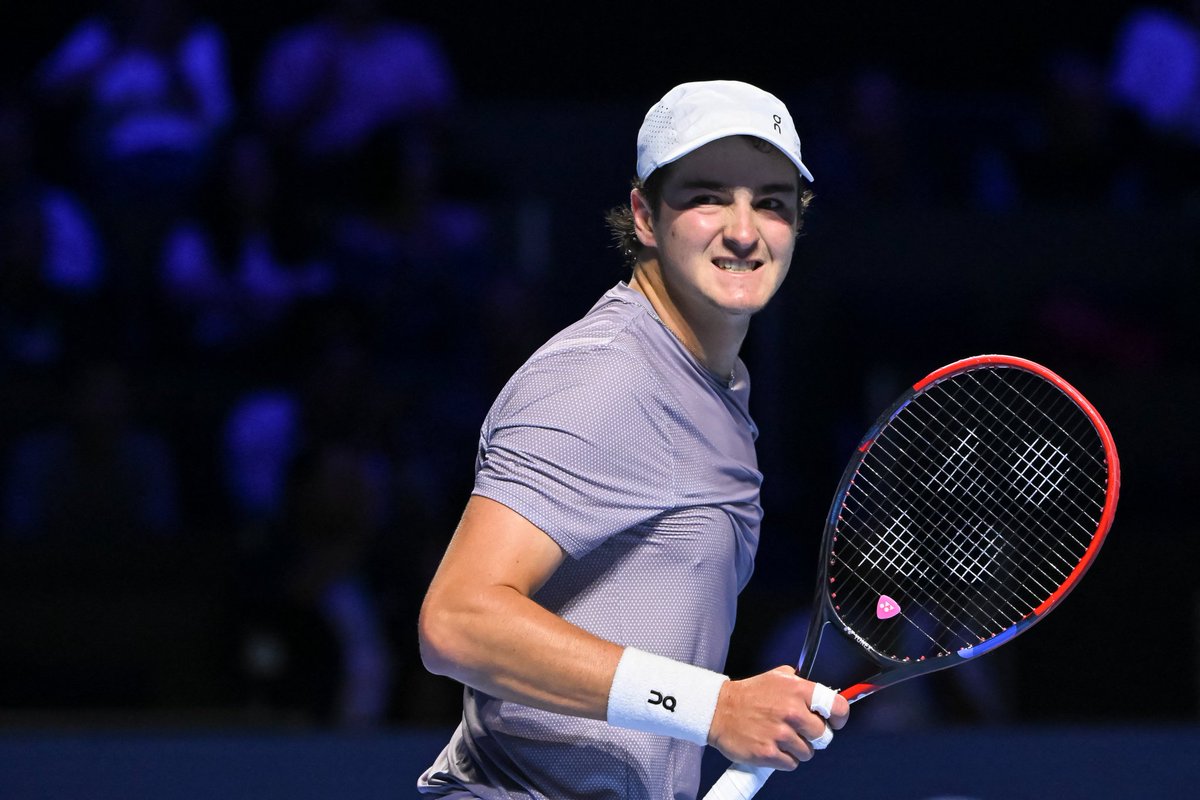 JOÃO FONSECA É CAMPEÃO DO ATP 500 DA BASILEIA! O brasileiro vence o espanhol Davidovich-Fokina por 2x0 e conquista seu segundo título de ATP, maior da carreira até o momento!

📷ATP