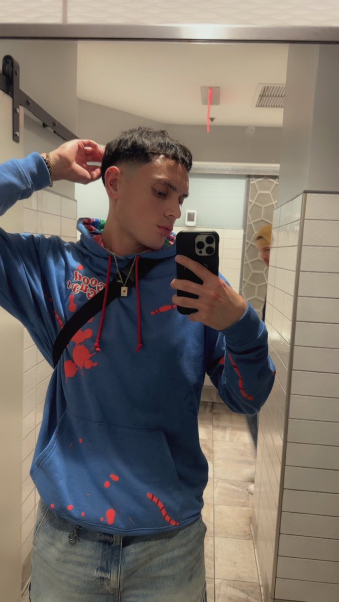 best of both worlds 🥵 tweet media