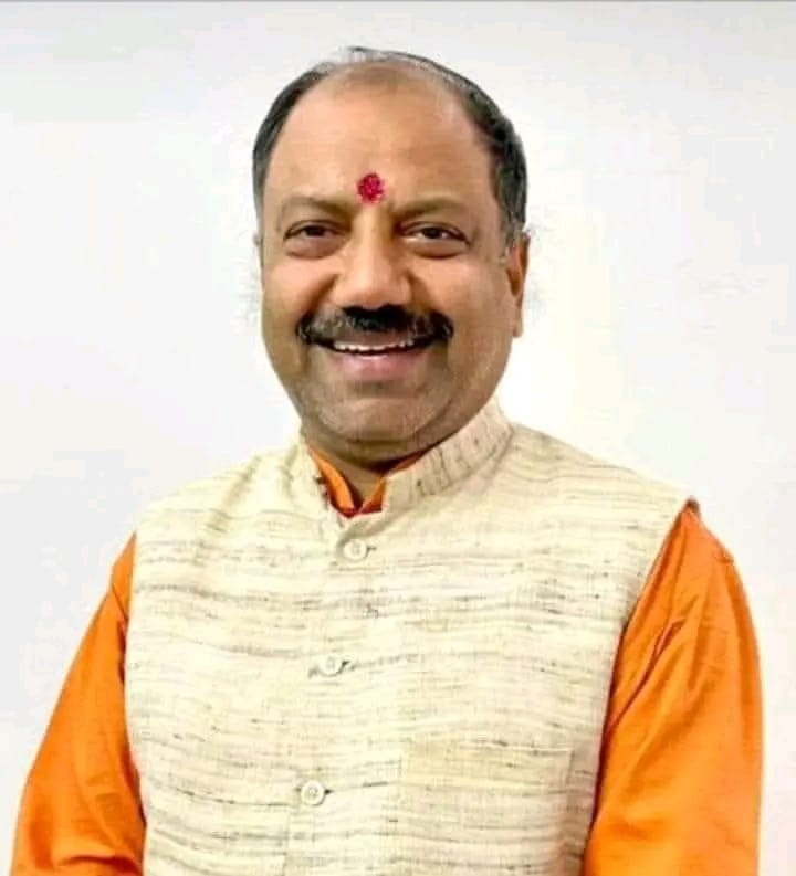 भाजपा के नेता पूर्व प्रदेश उपाध्यक्ष श्री <a href="/Ch_MukeshSingh/">Chaudhary Mukesh Singh Chaturvedi</a> जी के अचानक अस्वस्थ होने की सूचना प्राप्त हुई है , 

दंदरौआ सरकार से आपके शीघ्र अतिशीघ्र स्वस्थ होने की प्रार्थना करता हु ।

<a href="/BJP4MP/">BJP Madhya Pradesh</a>