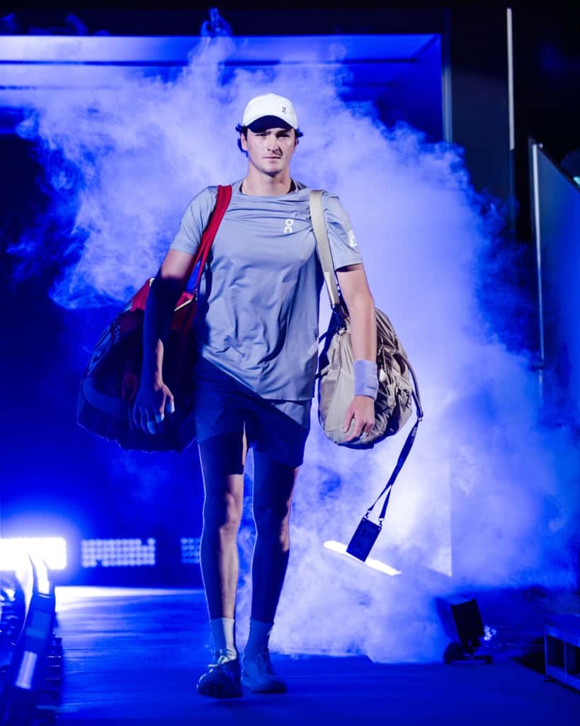 João Fonseca becomes the first Brazilian to win an ATP 500 final. 

19 years old.

History.

🇧🇷💛