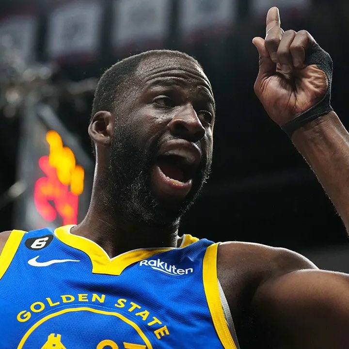 LogionNoops's tweet photo. Draymond Green says he has no plans to fight anyone this season unless it's Rudy Gobert.

(via @ESPMNBA) https://t.co/tp132DaZzz