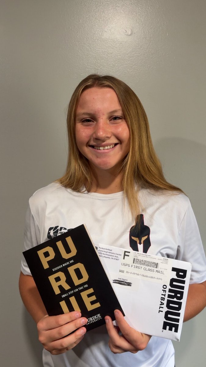 Thank you so much to <a href="/PurdueSoftball/">Purdue Softball</a>  for sending me some mail. Can’t wait to attend one of your camp! <a href="/IggyByrn/">Michael Byrn</a> <a href="/CoachMFrezzotti/">Magali Frezzotti</a> <a href="/JoRichwood/">Jordan</a> <a href="/ChicksSoftball/">Pleasant Hill Chicks Softball</a> <a href="/ejonesrockchalk/">Eric Jones - Select Fastpitch</a>