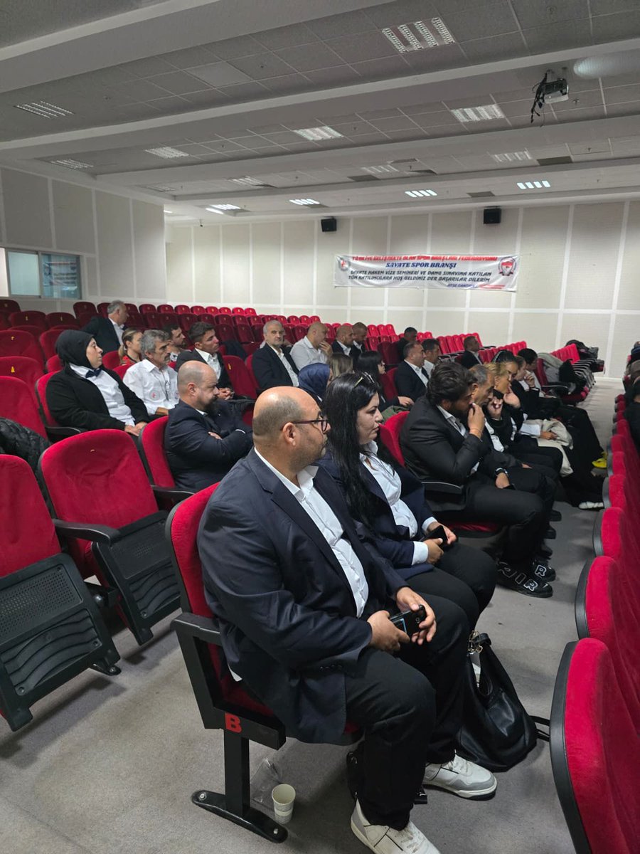 Savate branşı Hakem Vize Semineri ve Dang sınavları sona erdi. 

Seminer ve sınavların gerçekleşmesinde emeği geçen tüm kurul üyelerimize teşekkür ederiz.

<a href="/OA_BAK/">Dr. Osman Aşkın Bak</a> 
<a href="/hamzayerlikaya/">Hamza Yerlikaya 🇹🇷</a> 
<a href="/fjuysal/">Fatih UYSAL</a> 
<a href="/gencliksporbak/">Gençlik ve Spor Bakanlığı 🇹🇷</a> 
<a href="/GSBsporgm/">Spor Hizmetleri Genel Müdürlüğü</a>