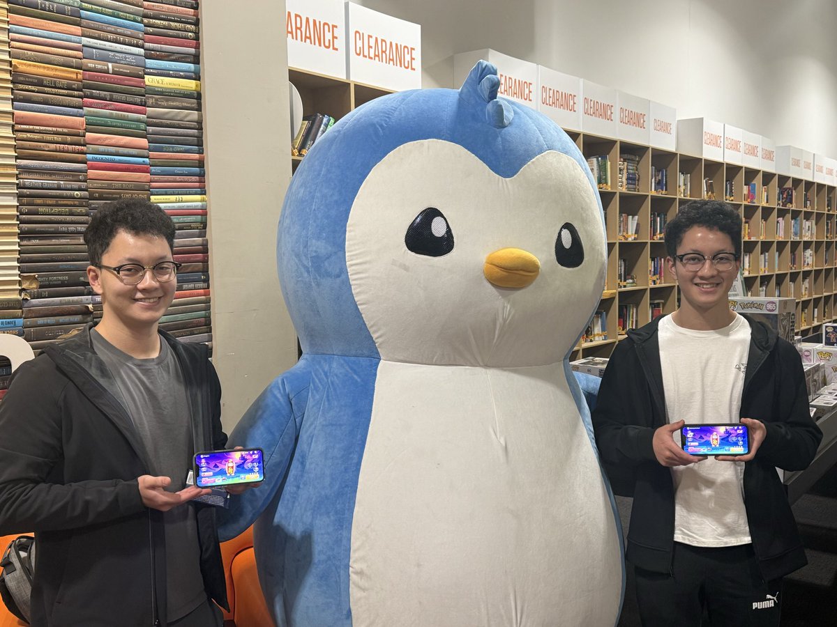 Word is spreading. These <a href="/PlayPudgyParty/">Pudgy Party</a> fans drove over an hour just to meet Pengu.

Found out about the event on Instagram. Not in crypto. Just fans of the IP.

This is why Pudgy Penguins is different. 

You’re not bullish enough.