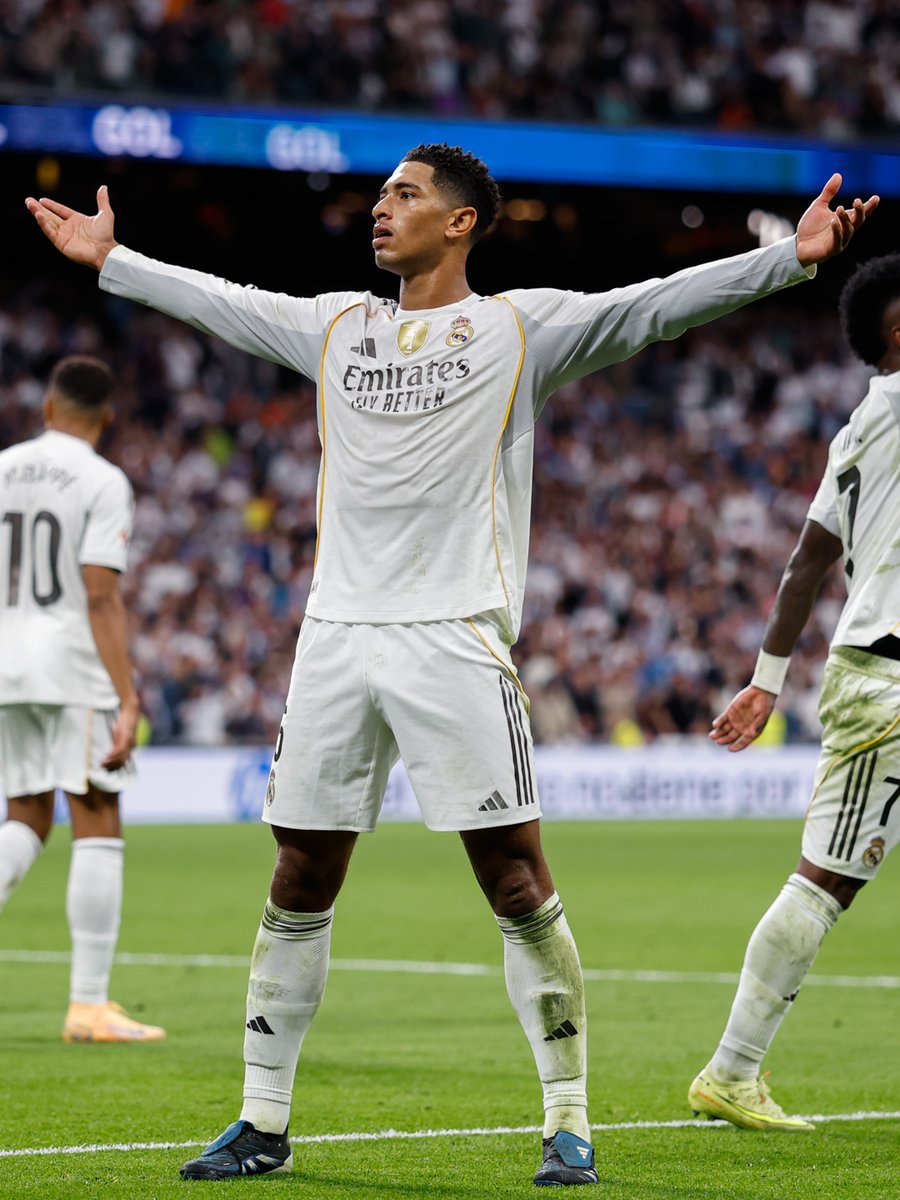 realmadriden's tweet image. THIS CELEBRATION.
TODAY. 
🫲🫱