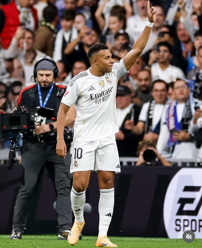 Maclogic01's tweet image. Vamoos🤍💟✨