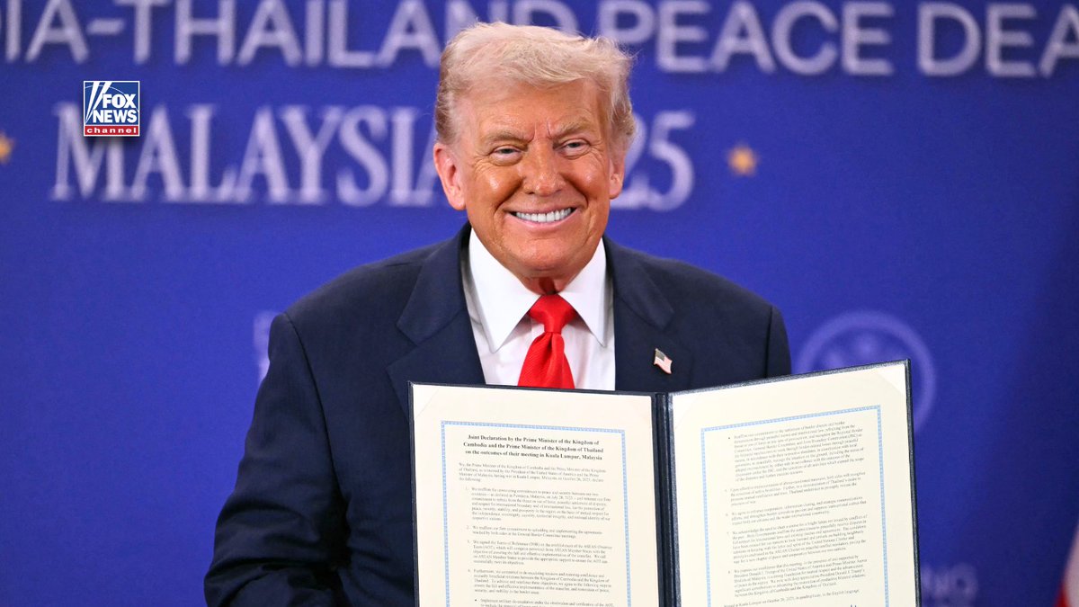FoxNews's tweet photo. PEACEMAKER: President Trump sat beside the Cambodian and Thai prime ministers on Sunday as they signed an expanded ceasefire deal that he helped broker, ending their border conflict. Trump threatened higher tariffs on both countries to push them toward an agreement to end the fighting, which left dozens dead and displaced hundreds of thousands.