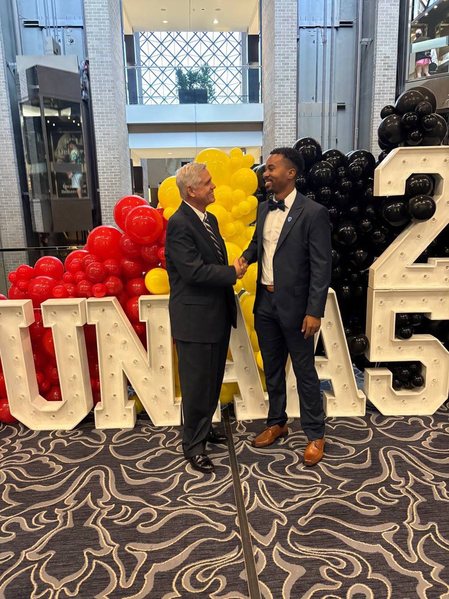 It is official. We are in Kampala Uganda Nov 28 to Dec 7 bringing Liquid Agent to 35k+ students and their families with SoonPay. Together we are disrupting the banking industry and building the financial layer for Web3 simplicity. Africa is rising. We rise with it.