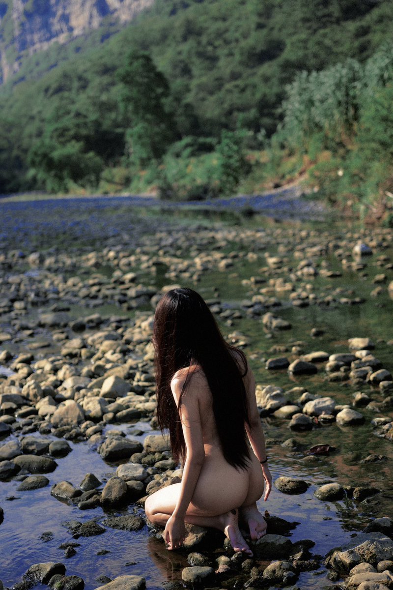 Lisa hiss tweet media