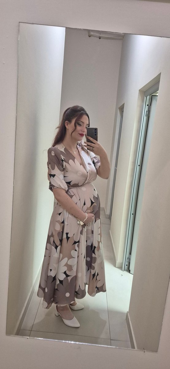3 godine bitke, preko 200 inekcija, mnogo prolivenih suza, 2 srca kucaju ispod mog 🤍

#vto #PregnancyJourney