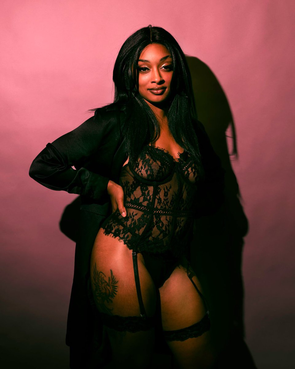 CheilynsLife's tweet photo. Scorpio szn https://t.co/Gz1jhrA8pG