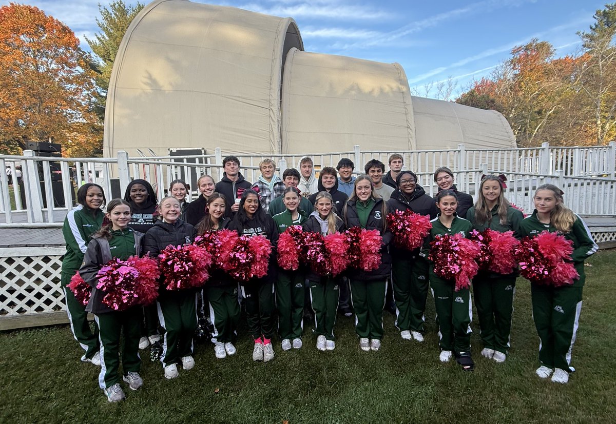 AlwaysWright721's tweet photo. Grateful to support @MakingStrides Delaware for the 3rd year in a row! Thanks to some of the @AuksFootball team for joining us and supporting these amazing survivors and thrivers!🎀 https://t.co/BXR1iEohP9