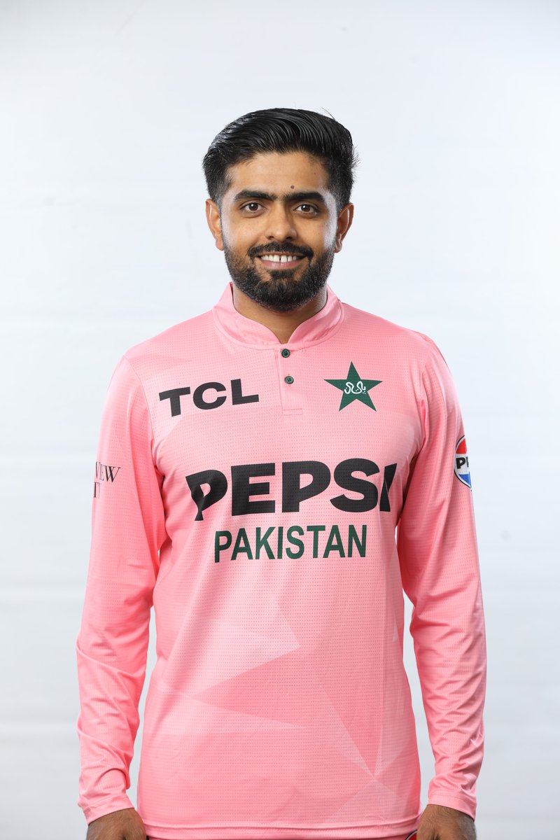 Turning pink for a cause that matters! 🎀

Pakistan players to wear pink-themed kits in the first #PAKvSA T20I to raise awareness about breast cancer, as part of the #PINKtober initiative.

#GreenPeYaqeen | #BackTheBoysInGreen