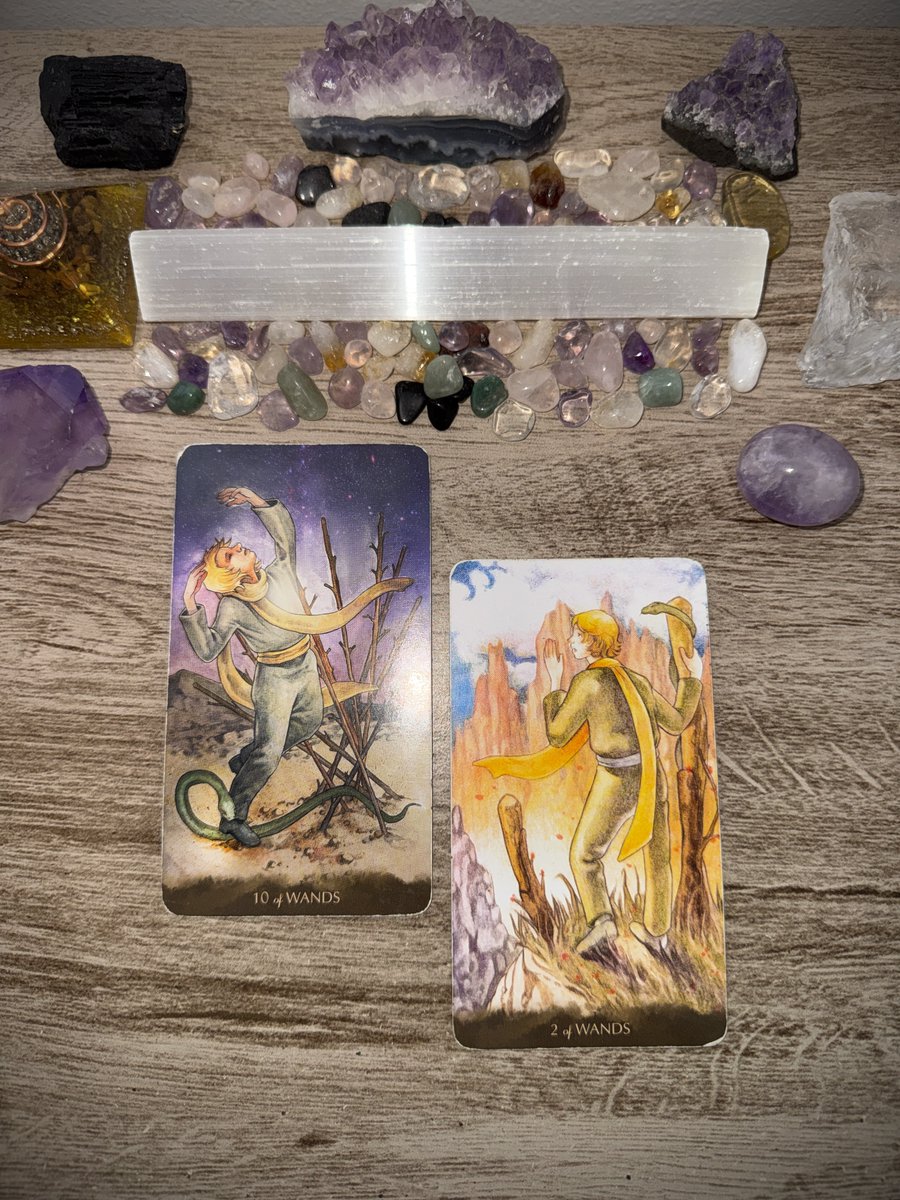 𓂃𓈒𓏸 touro • ♉︎

é difícil caminhar pra algo novo se você ainda carrega tanto peso pelos acontecimentos anteriores. e não, o assunto não é sobre se curar pra viver algo melhor, até porque a vida é uma constante jornada de cura sem uma linha de chegada.

mas o ponto aqui é