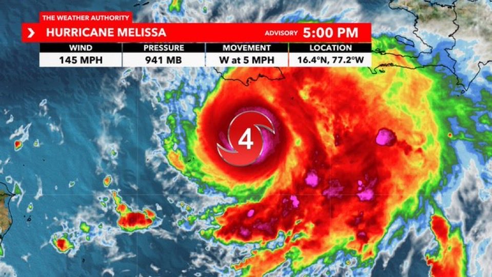 LOLgorithm_404's tweet image. 🚨#BREAKING: Major Hurricane Melissa has intensified to 145 mph maximum winds and is expected to reach Category 5 status overnight.