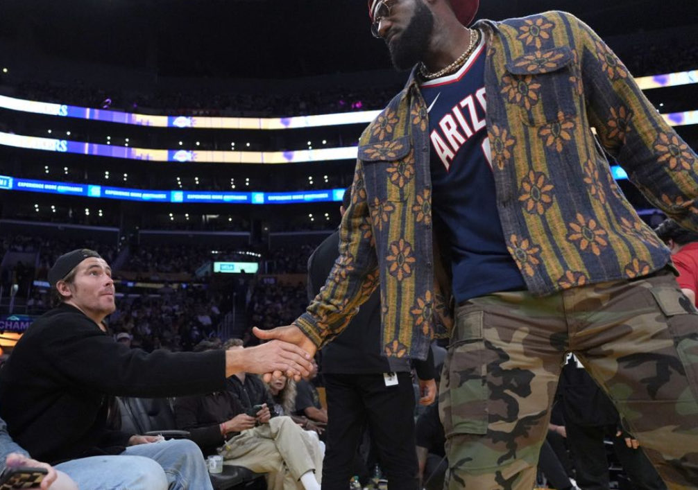 JD (@herbxharb) on Twitter photo 