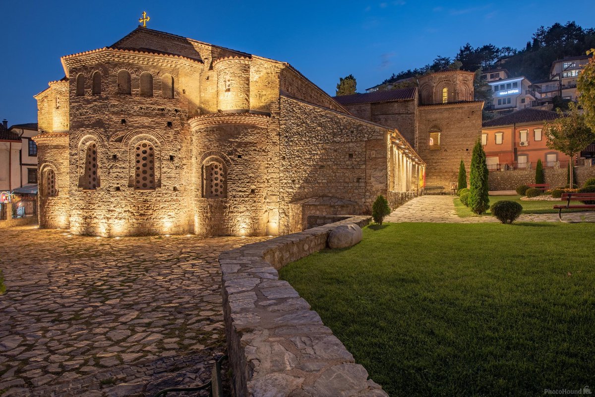 mkCoder's tweet image. On the topic of Saint Sophia:
* Hagia Sophia, Istanbul, Türkiye - 6th century
* Hagia Sophia, Ohrid, Macedonia - 5th century
* Hagia Sophia of Trebizond (Trabzon), Türkiye - 13th century
* Hagia Sophia of Vize, Türkiye - 6th century