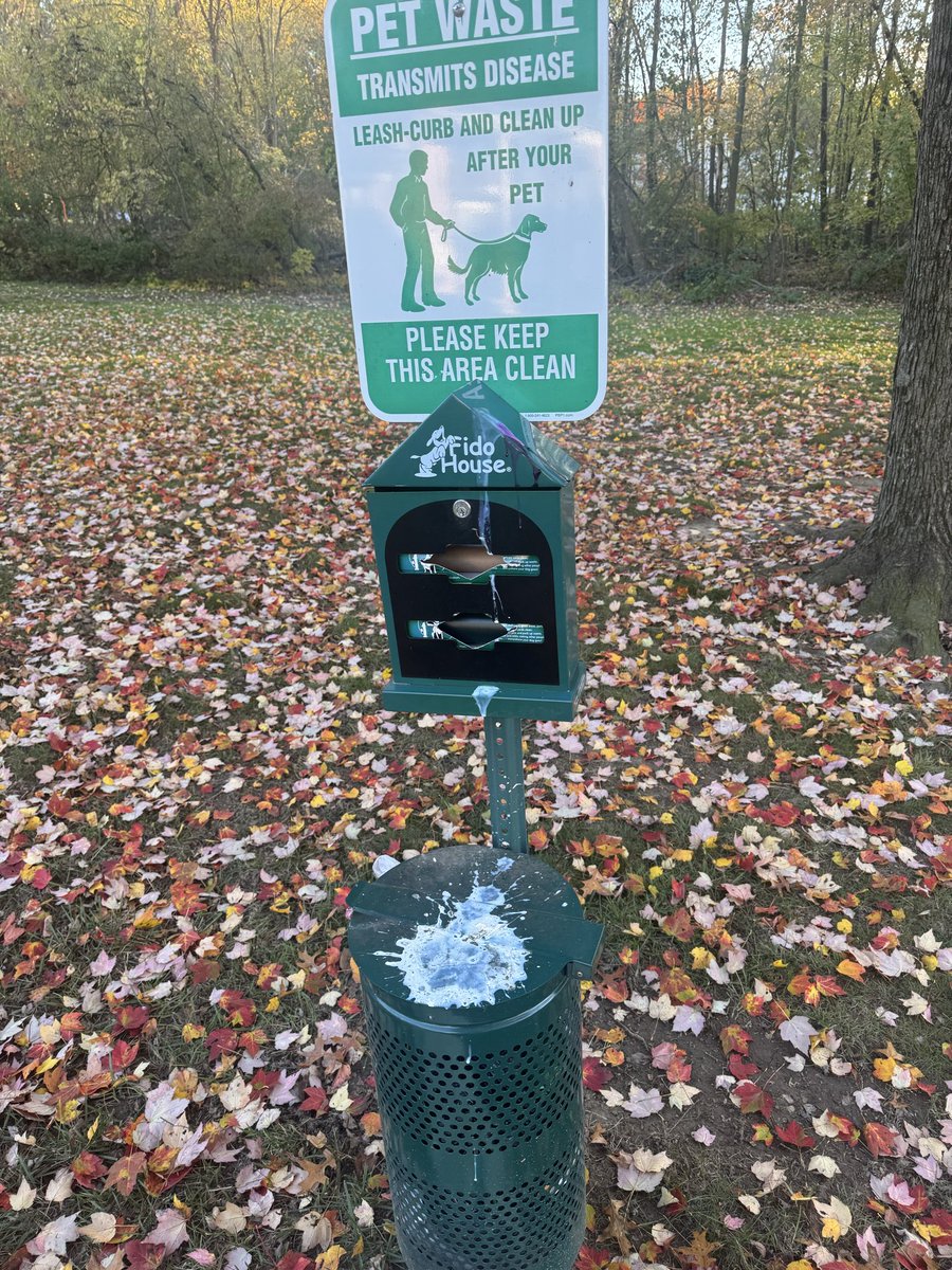 Bruh this is for dog poop not pterodactyl!
