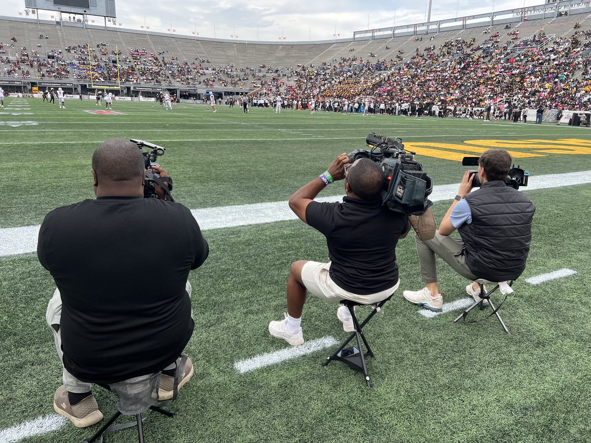 Davis Baker tweet media