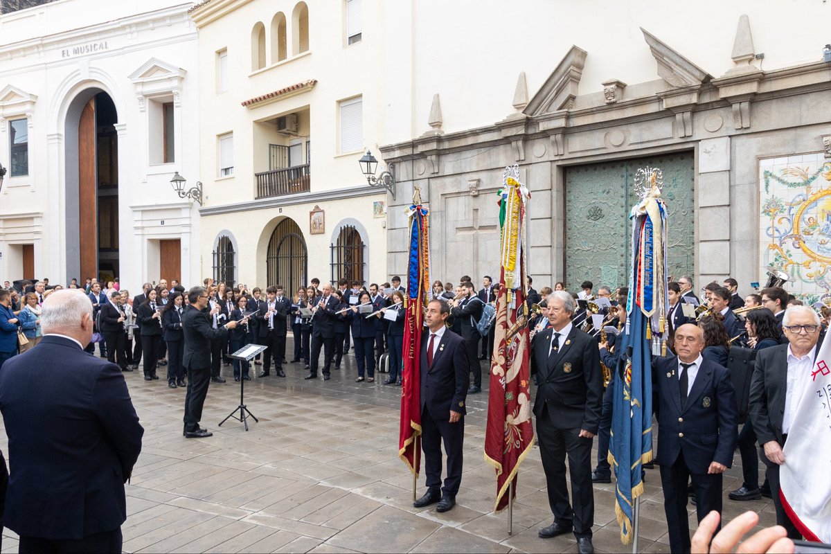 ildebass's tweet image. XI Festival de Bandes del  Maritim
Una nueva vivencia musical acompañado siempre por la Agrupació Musical Santa Cecília del Grau
Dónde se ha homenajeado al gran compositor Salvador Chulia
Enhorabuena buena a todas las bandas participantes.